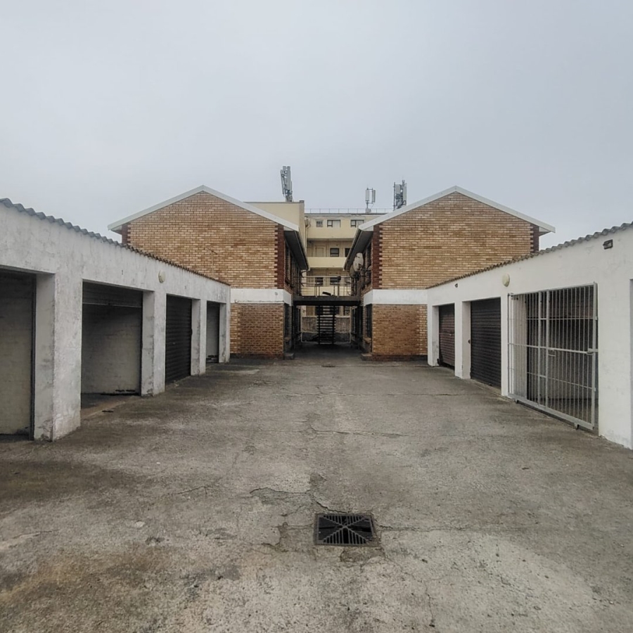 2 Bedroom Property for Sale in Quigney Eastern Cape